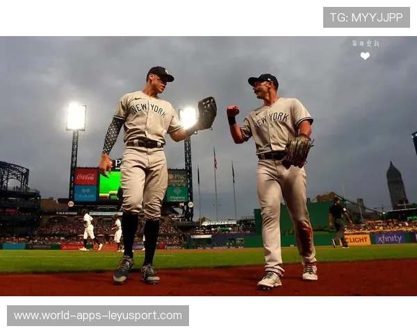 MLB季后赛满贯炮瞬间逆转，比赛提前结束的震撼时刻