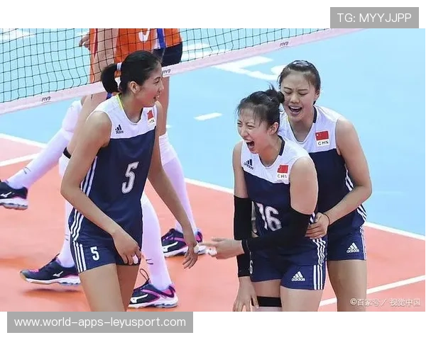 国家队战术体系逐步成型明确核心打法，国家队战斗姿势